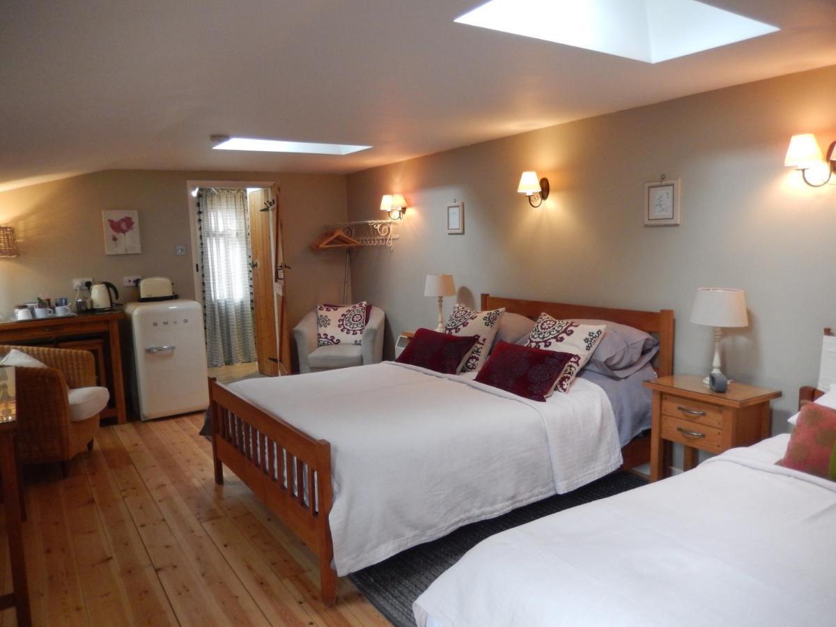 Motts Bed & Breakfast Great Dunmow Kültér fotó