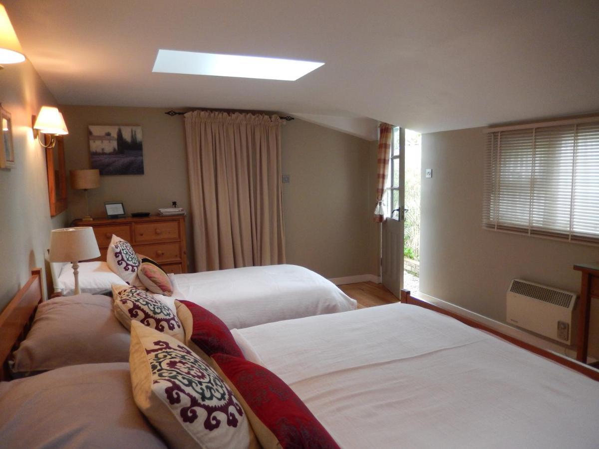 Motts Bed & Breakfast Great Dunmow Kültér fotó