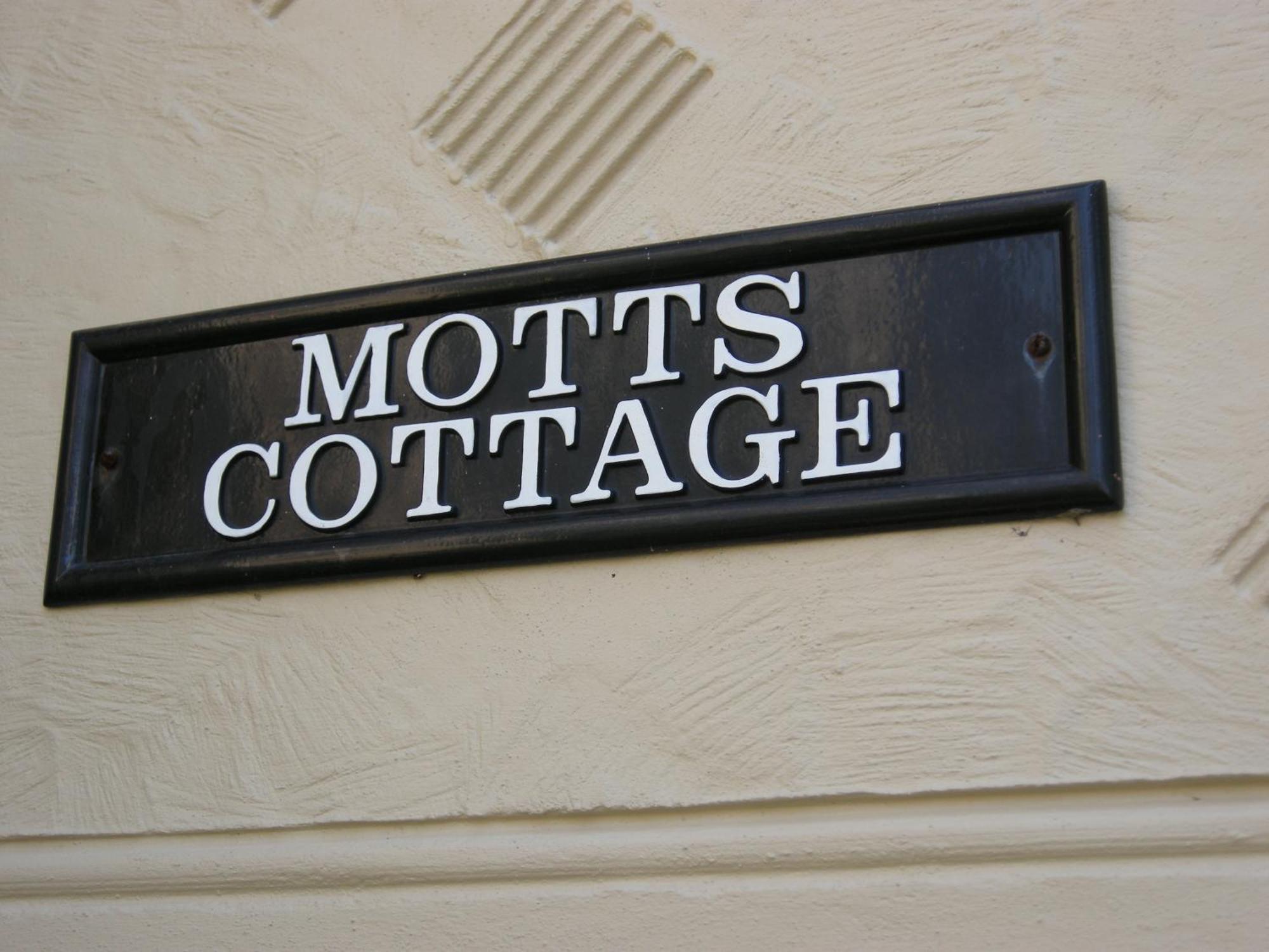 Motts Bed & Breakfast Great Dunmow Kültér fotó